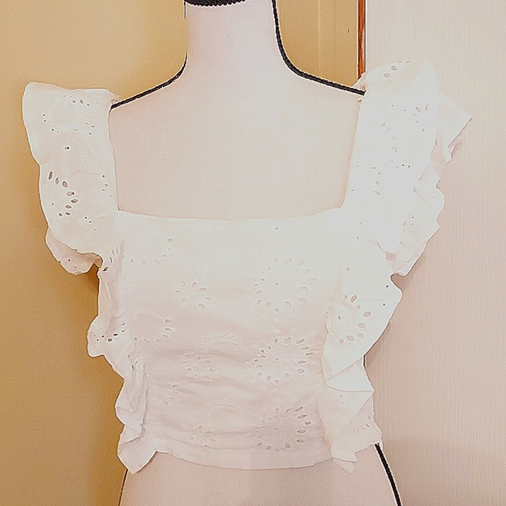 Do+Be White Top - image 4